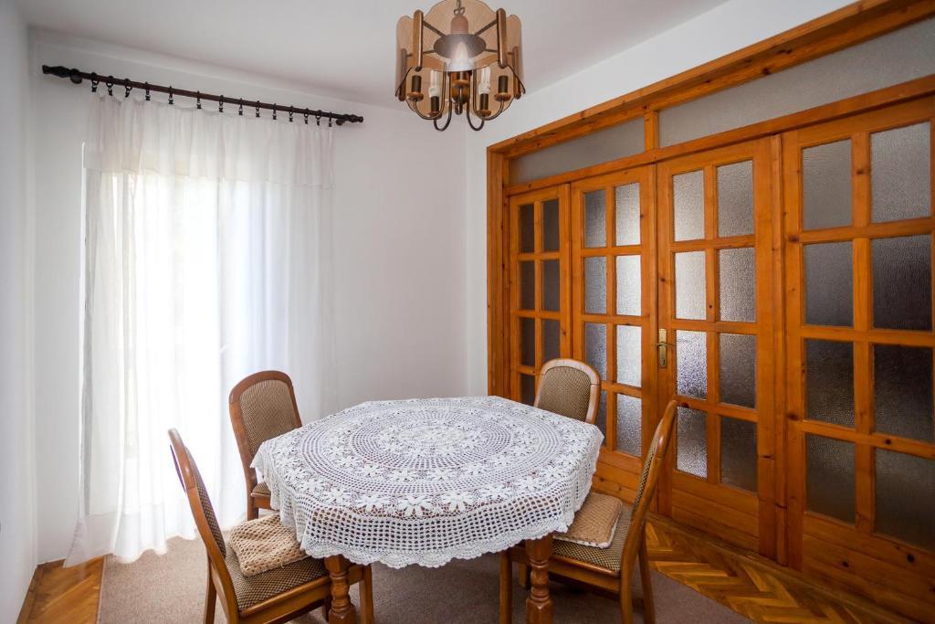 Apartments Ratkovic ติวัต ภายนอก รูปภาพ