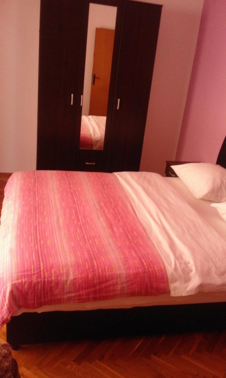 Apartments Ratkovic ติวัต ภายนอก รูปภาพ
