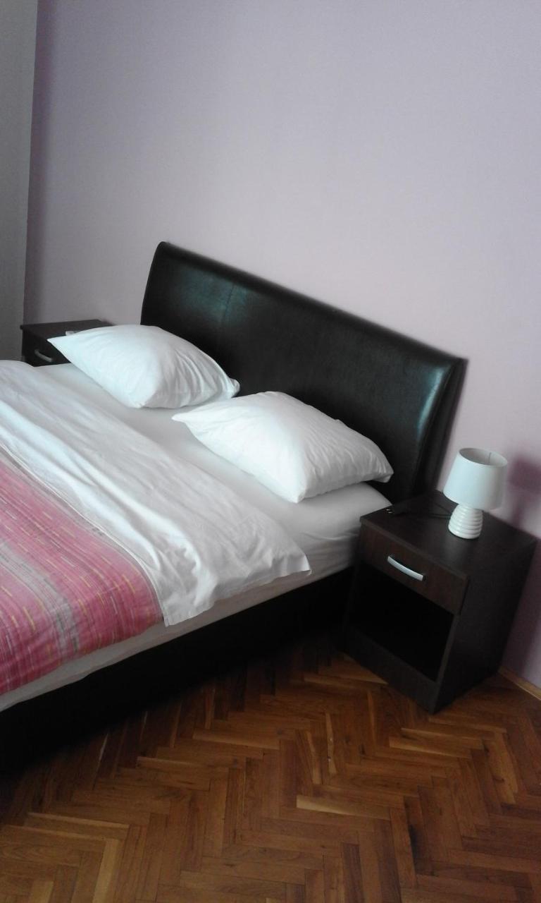 Apartments Ratkovic ติวัต ภายนอก รูปภาพ