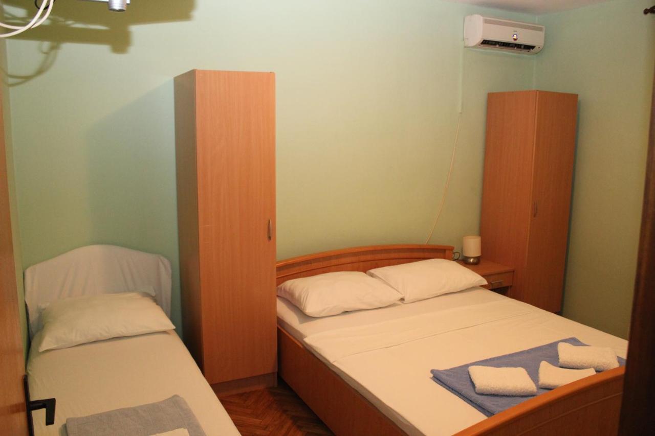 Apartments Ratkovic ติวัต ห้อง รูปภาพ